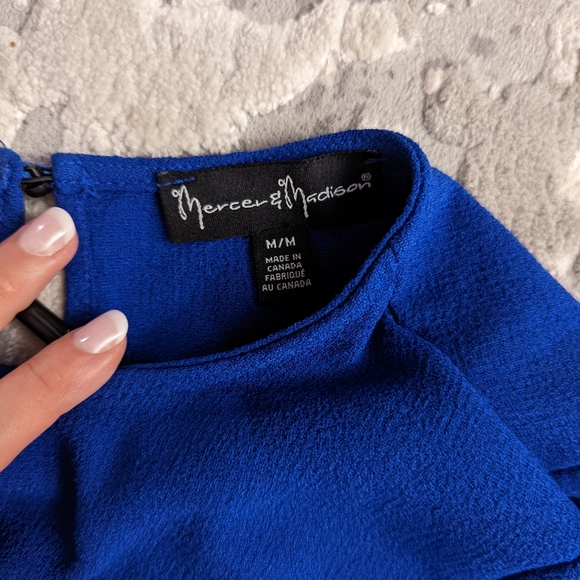 Mercer & Madison Blue Azur Top - Picture 2 of 2